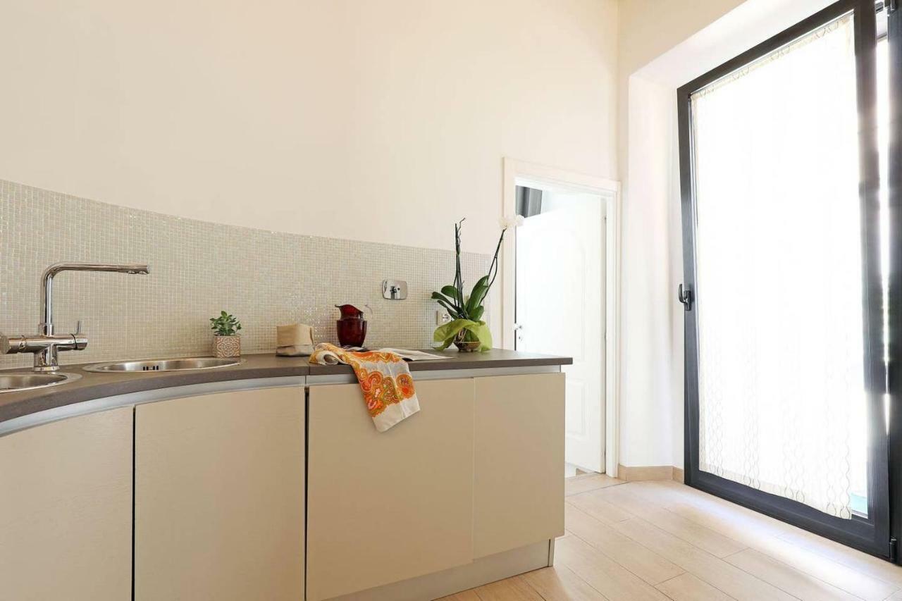Luxury House Colosseo Rzym Zewnętrze zdjęcie
