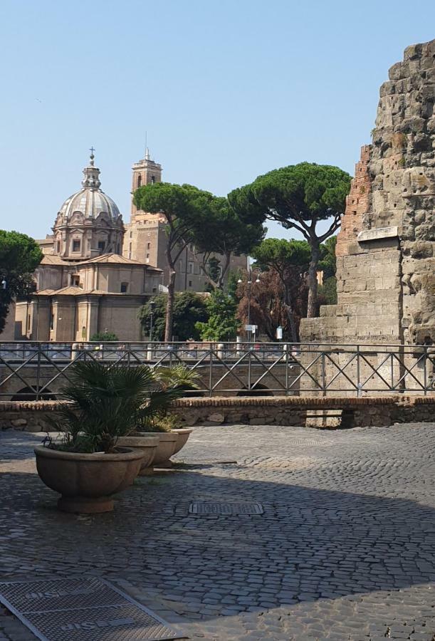 Luxury House Colosseo Rzym Zewnętrze zdjęcie